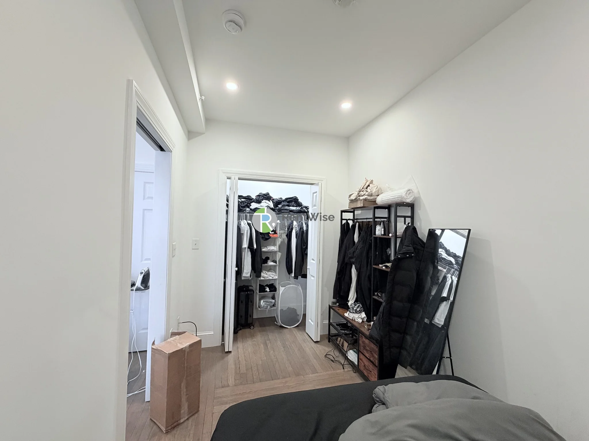 Studio bed, 1 bath apartment for rent at 11 Queensberry St Unit 19, Fenway — photo 10 of 10