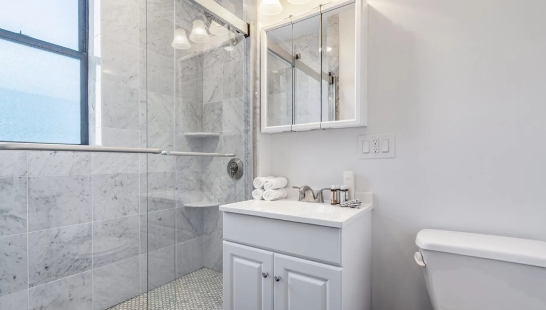 1 bed, 1 bath apartment for rent at 11 Queensberry St Unit 24, Fenway — photo 6 of 13