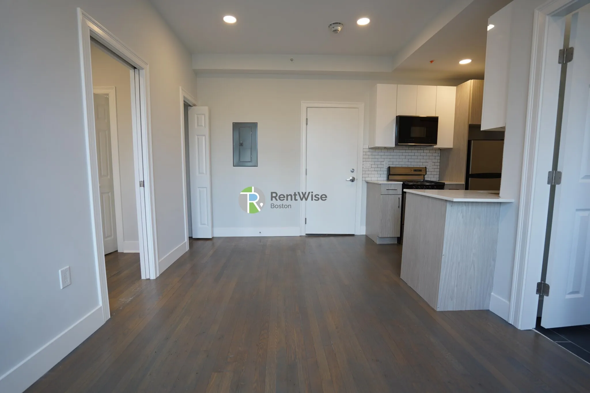 1 bed, 1 bath apartment for rent at 11 Queensberry St Unit 28, Fenway — photo 3 of 13