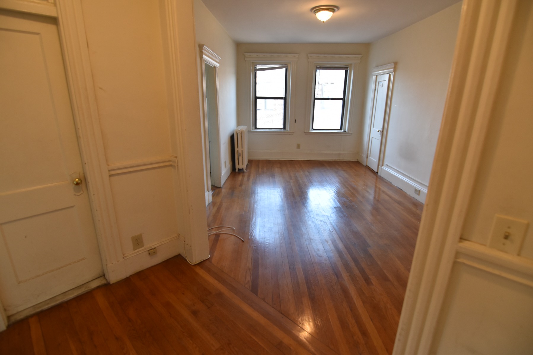 Studio bed, 1 bath apartment for rent at 11 Queensberry St Unit 29, Fenway — photo 2 of 10