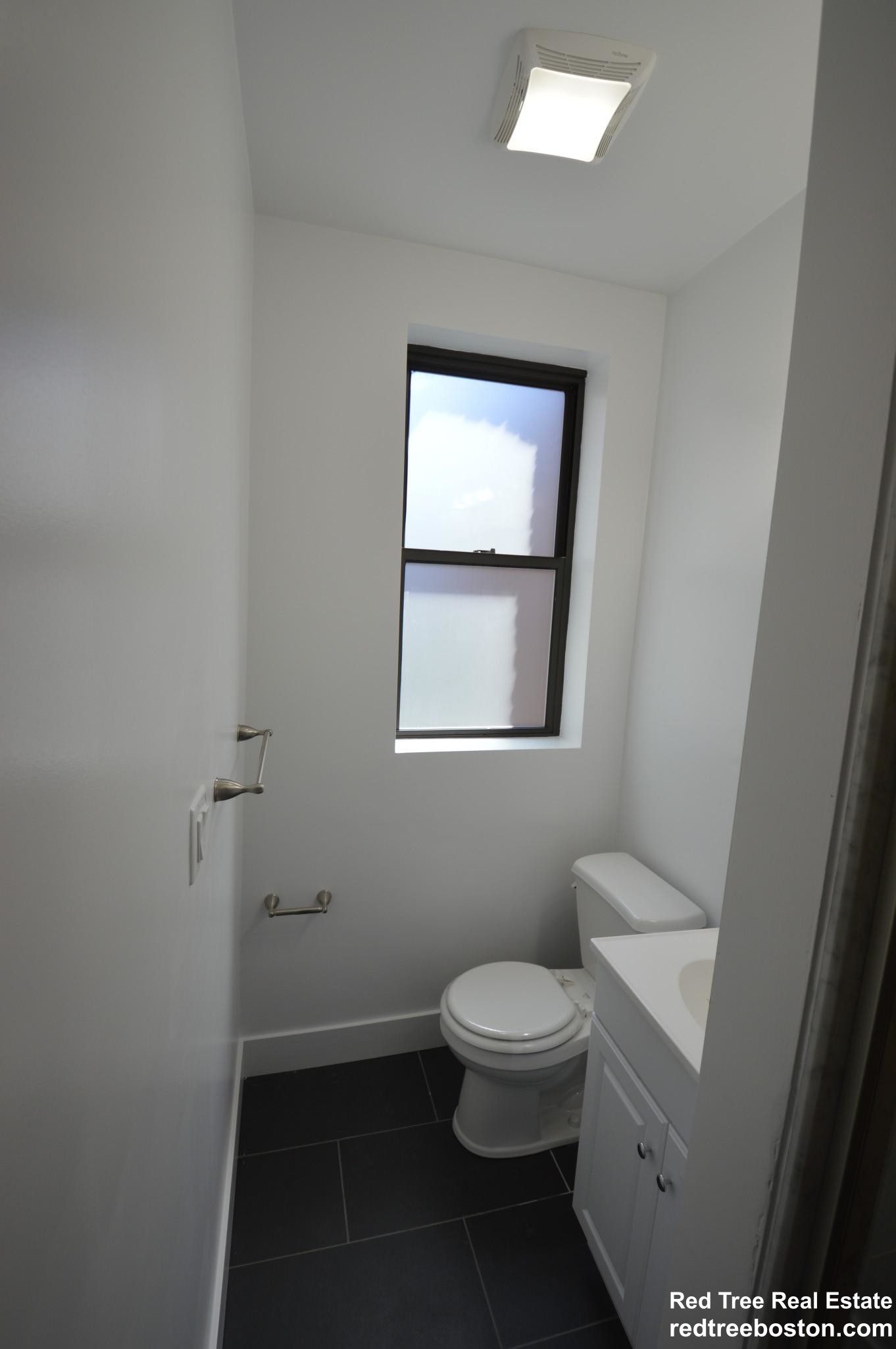 1 bed, 1 bath apartment for rent at 11 Queensberry St Unit 30, Fenway — photo 20 of 27