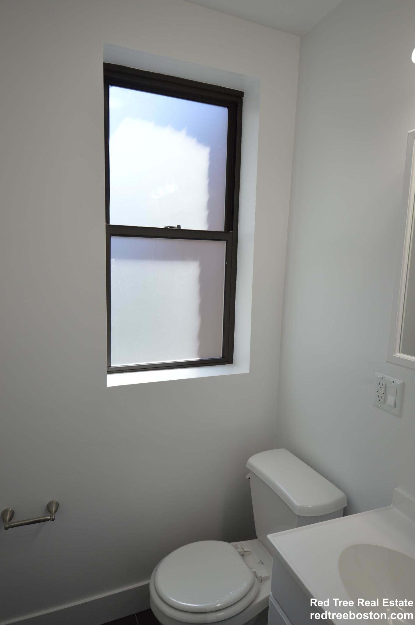 1 bed, 1 bath apartment for rent at 11 Queensberry St Unit 30, Fenway — photo 21 of 27