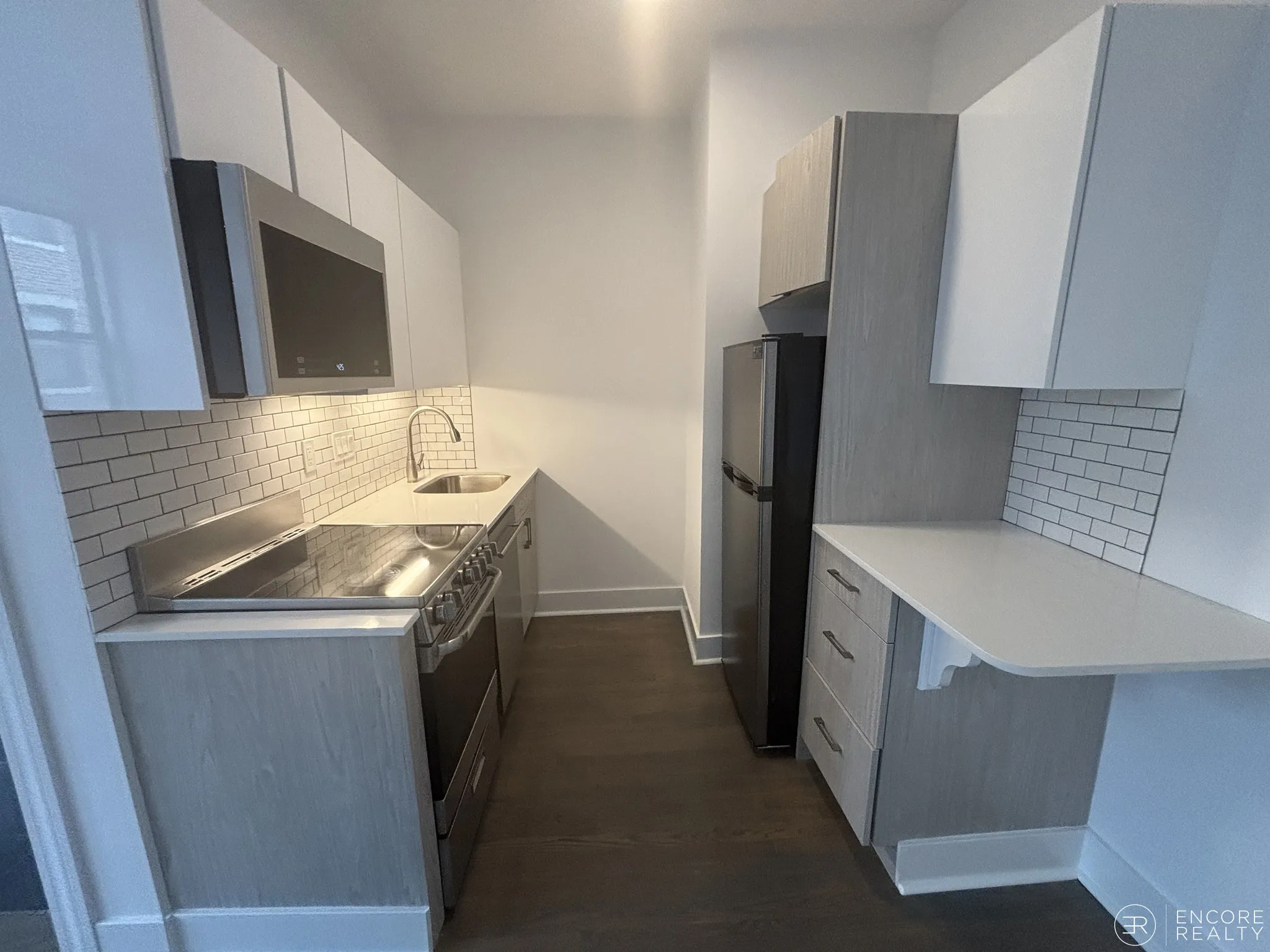 1 bed, 1 bath apartment for rent at 11 Queensberry St Unit 32, Fenway — photo 2 of 11