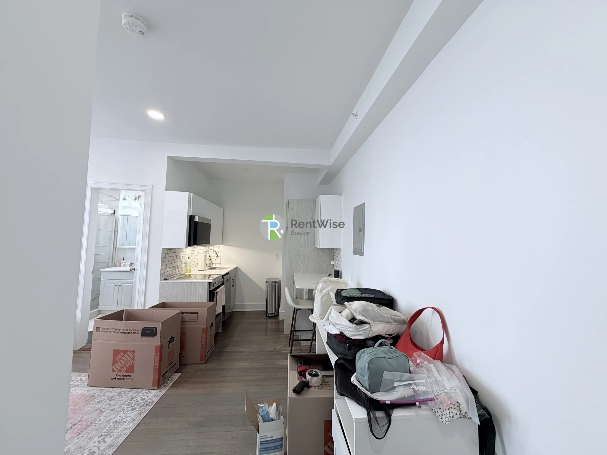 1 bed, 1 bath apartment for rent at 11 Queensberry St Unit 35, Fenway