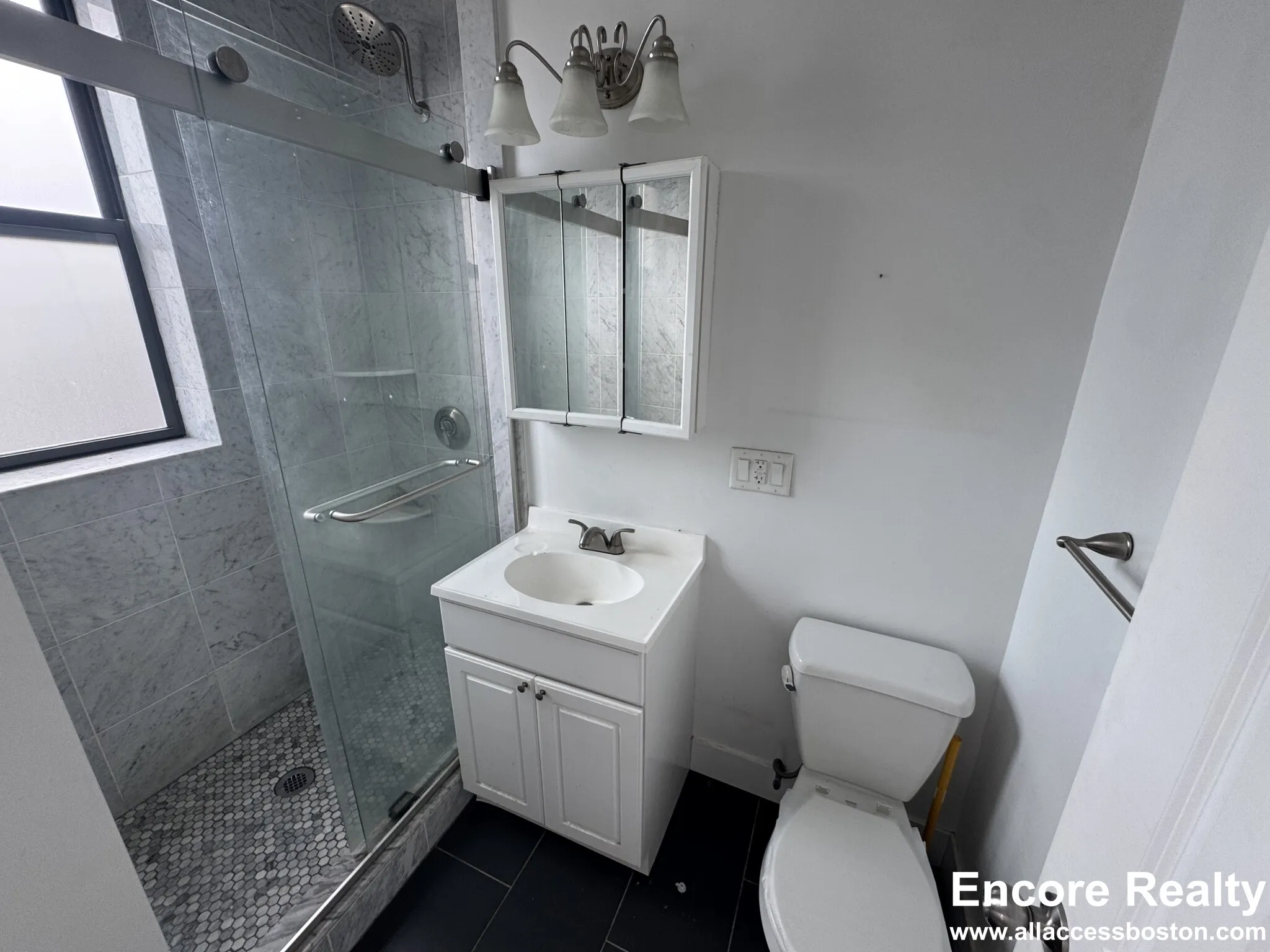 1 bed, 1 bath apartment for rent at 11 Queensberry St Unit 35A, Fenway — photo 5 of 10