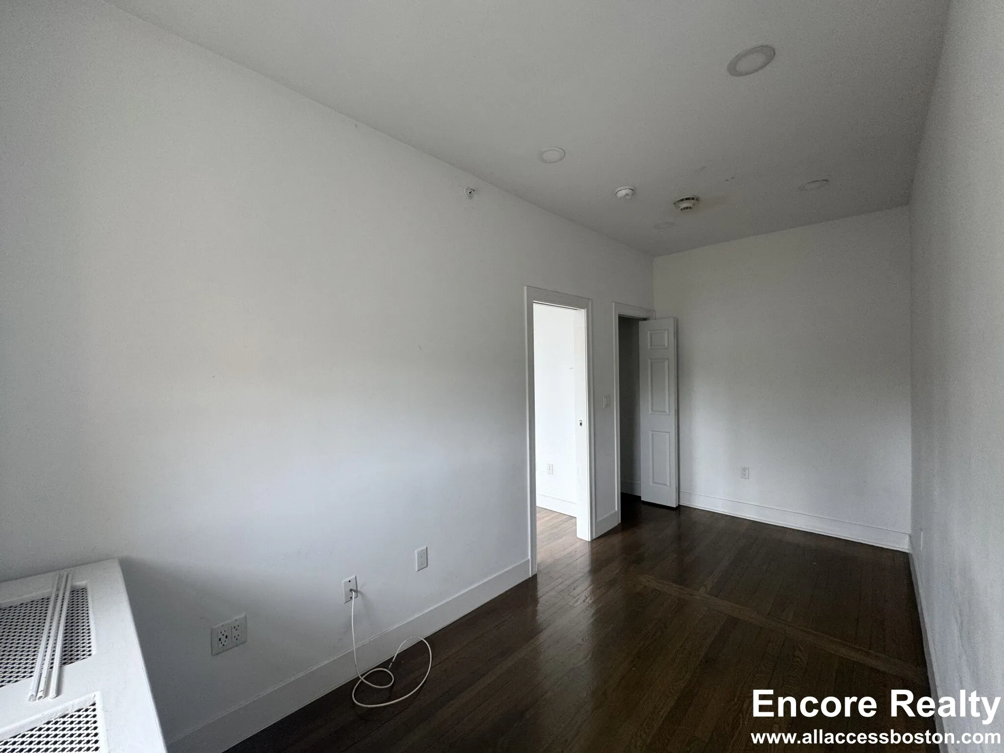 1 bed, 1 bath apartment for rent at 11 Queensberry St Unit 35A, Fenway — photo 6 of 10