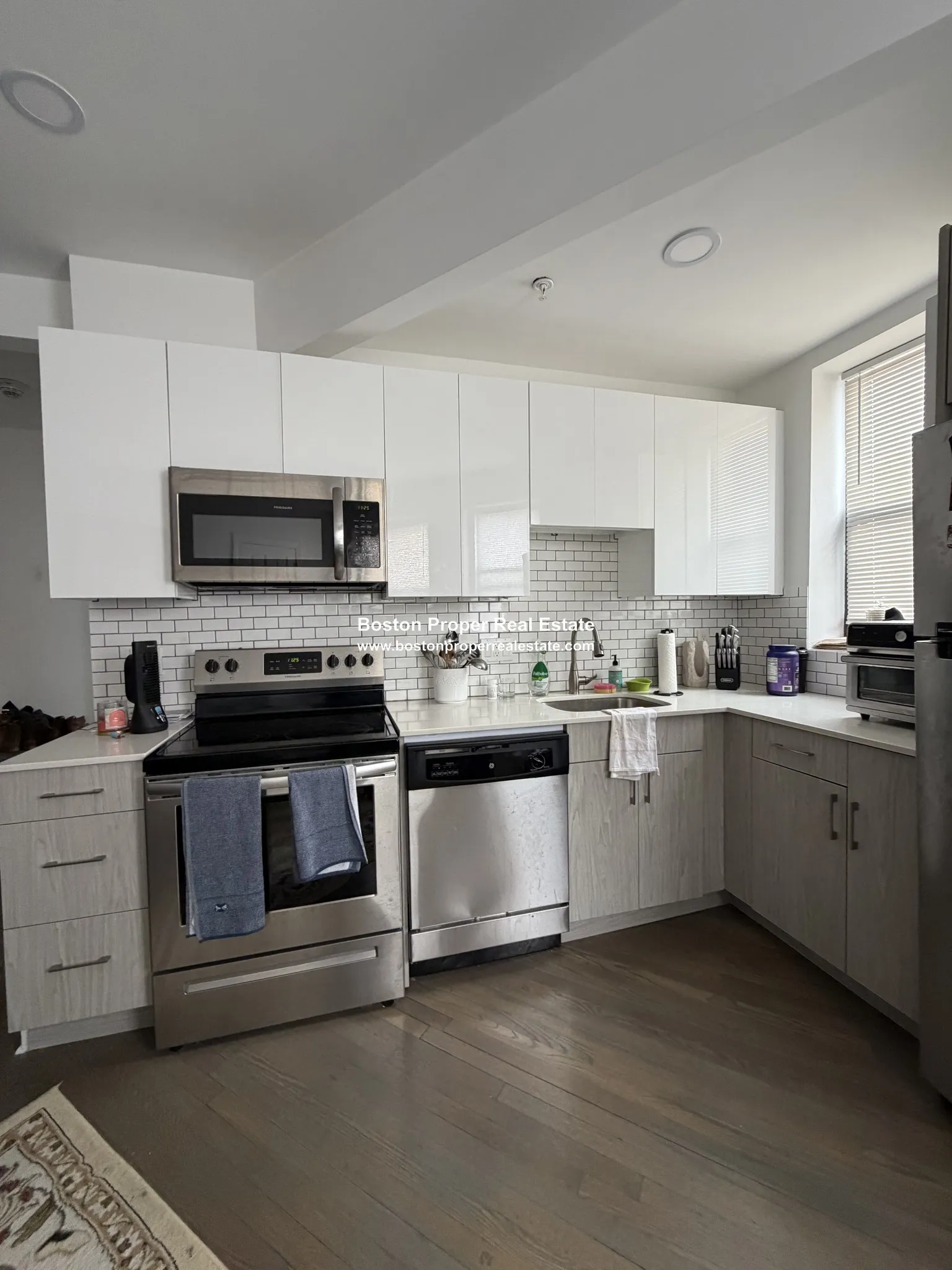 1 bed, 1 bath apartment for rent at 11 Queensberry St Unit 39a, Fenway — photo 1 of 9