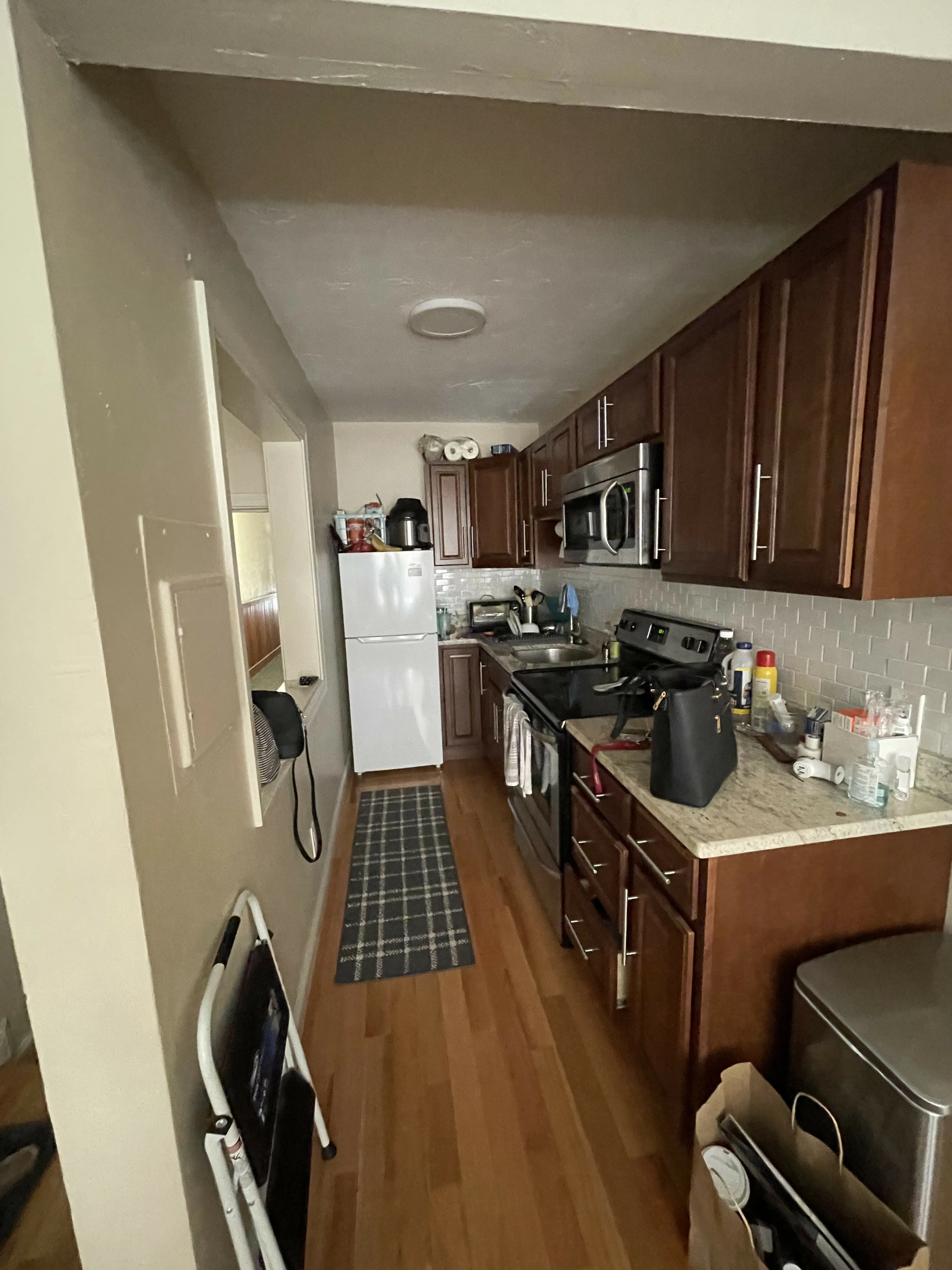 1 bed, 1 bath apartment for rent at 11 Queensberry St Unit 4, Fenway — photo 2 of 12