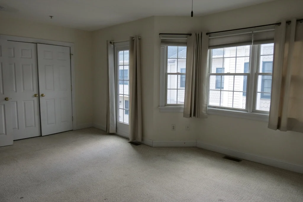 2 bed, 2 bath apartment for rent at 11 Railroad Ave Unit B5, Salisbury — photo 14 of 24