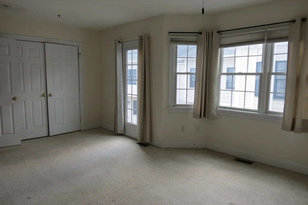2 bed, 2 bath apartment for rent at 11 Railroad Ave Unit B5, Salisbury — photo 15 of 24