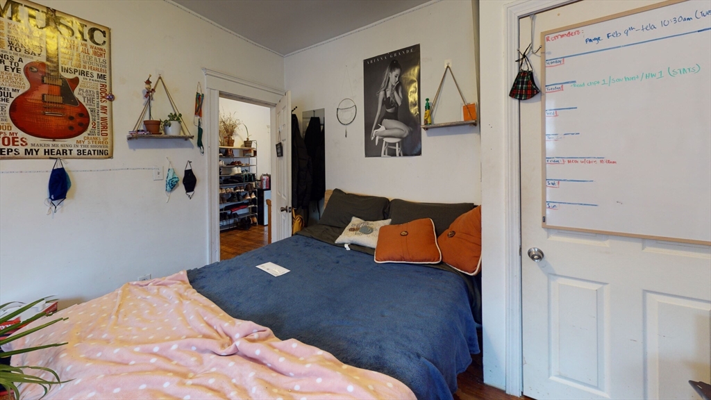 4 bed, 2 bath apartment for rent at 11 Ransom Rd Unit 2, Boston — photo 8 of 14