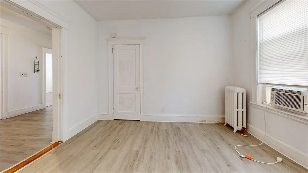 4 bed, 2 bath apartment for rent at 11 Ransom Unit 1, Brighton — photo 8 of 13