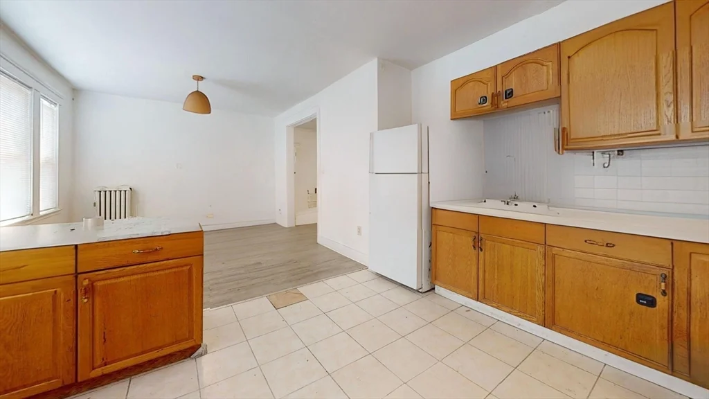 4 bed, 2 bath apartment for rent at 11 Ransom Unit 1, Brighton