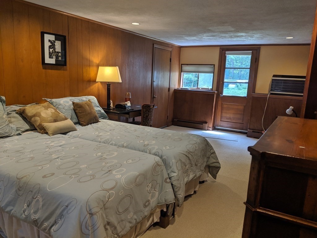 4 bed, 3 bath apartment for rent at 11 Renee Ter, Newton — photo 11 of 20