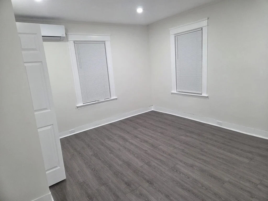 2 bed, 1 bath apartment for rent at 11 Rice Ave Unit 1, Shrewsbury — photo 8 of 18