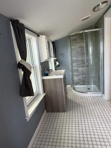 3 bed, 1 bath apartment for rent at 11 Richards Rd, Atlantic Hill — photo 20 of 31