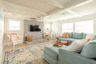 3 bed, 1 bath apartment for rent at 11 Rockport Rd, Gloucester — photo 10 of 10
