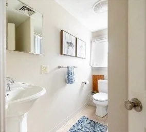 3 bed, 1 bath apartment for rent at 11 Rockport Rd, Gloucester — photo 7 of 10