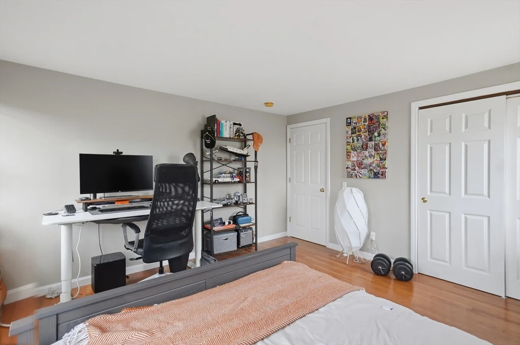 4 bed, 2 bath apartment for rent at 11 Roseanna Park Dr, Waltham — photo 17 of 37