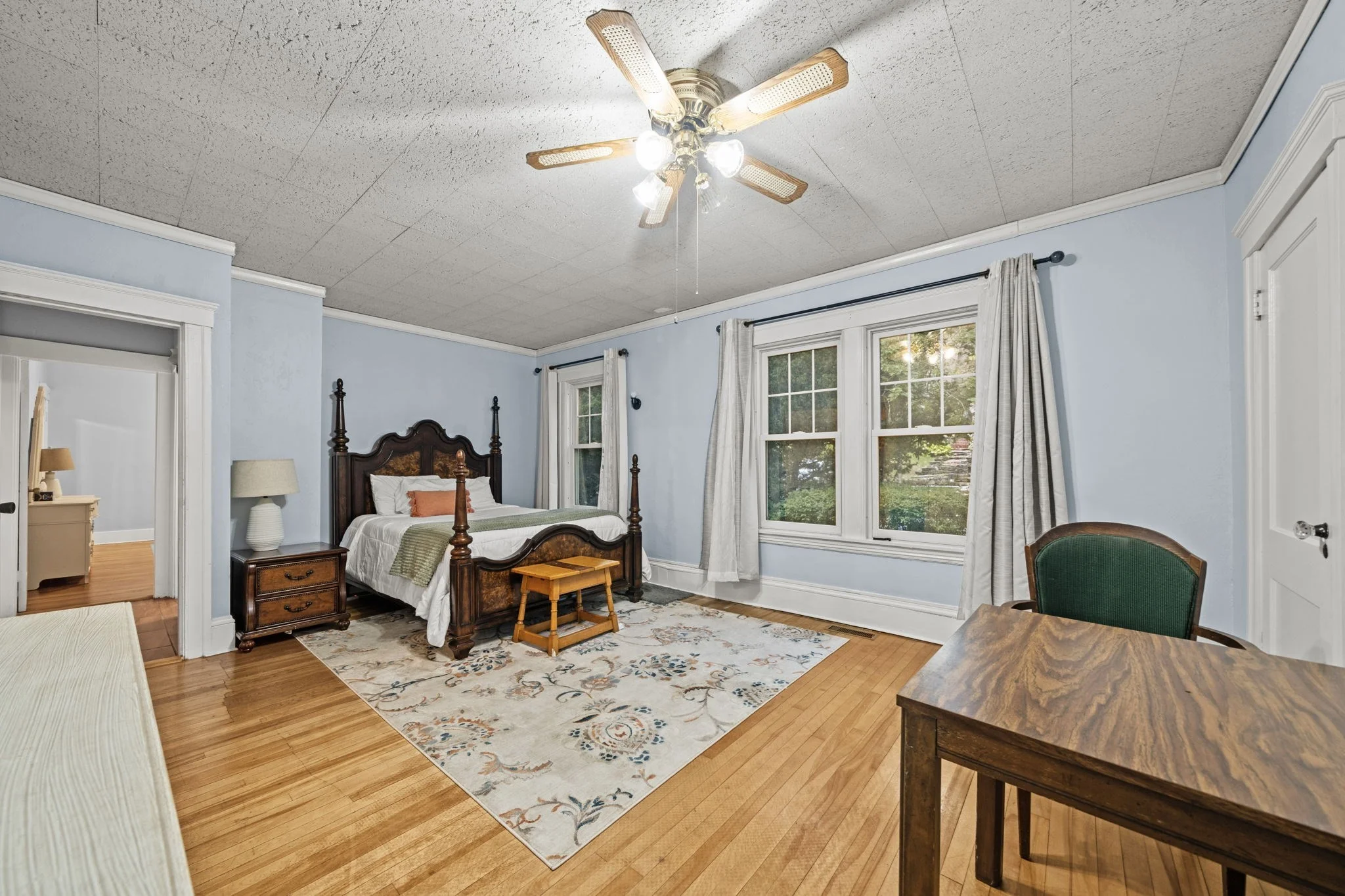 2 bed, 1 bath apartment for rent at 11 Roseland Rd Unit 1, Worcester — photo 18 of 23