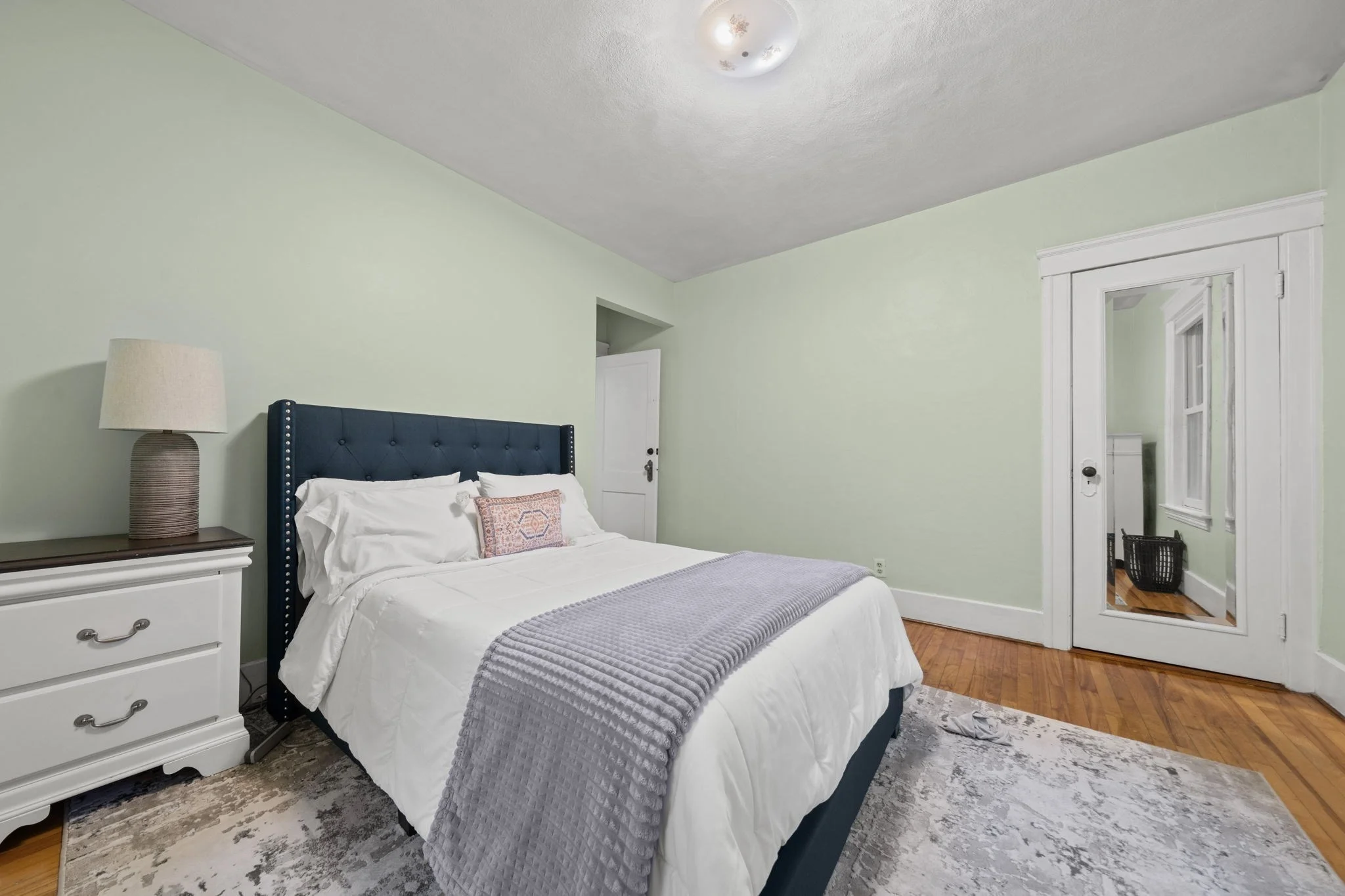 2 bed, 1 bath apartment for rent at 11 Roseland Rd Unit 2, Worcester — photo 32 of 34
