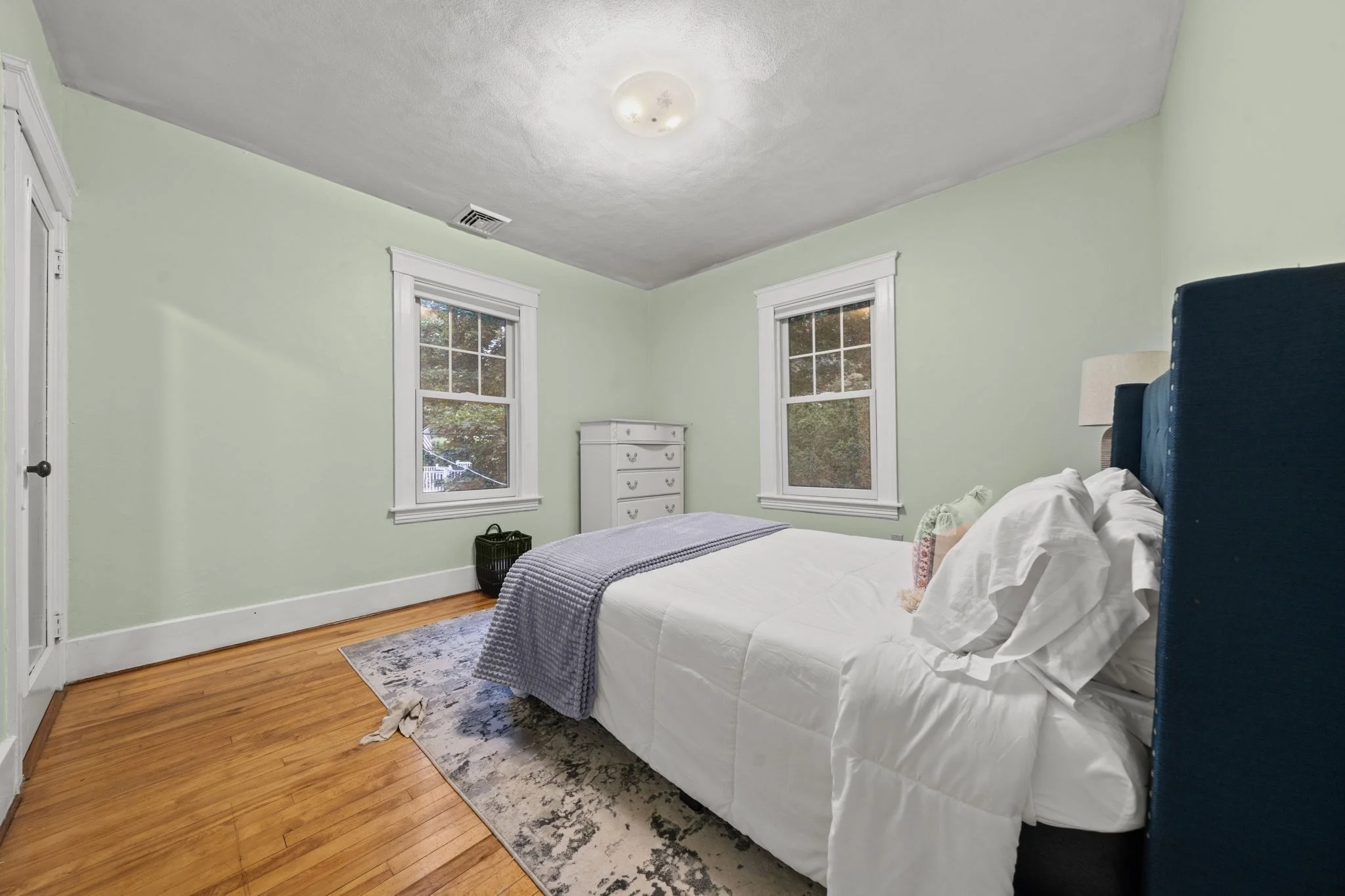 2 bed, 1 bath apartment for rent at 11 Roseland Rd Unit 2, Worcester — photo 33 of 34