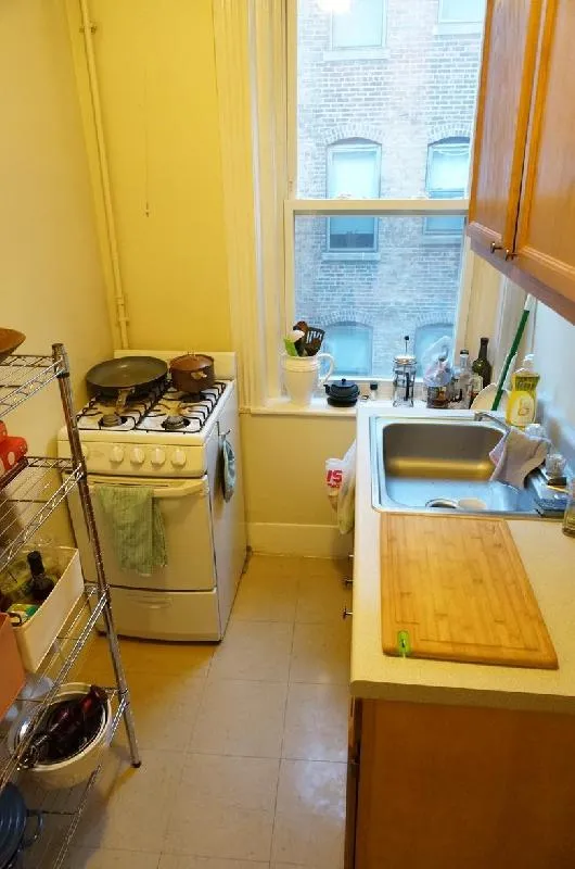 Studio bed, 1 bath apartment for rent at 11 Royce Rd Unit 20, Brighton — photo 9 of 16