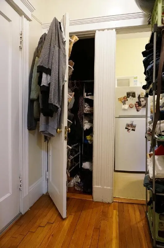 Studio bed, 1 bath apartment for rent at 11 Royce Rd Unit 20, Brighton — photo 10 of 16