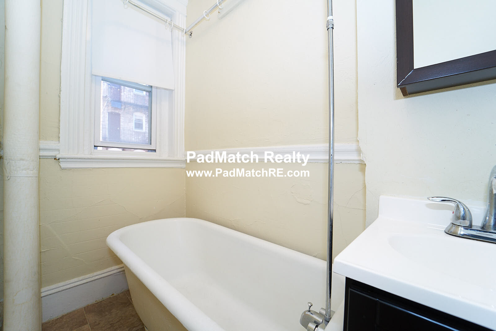 1 bed, 1 bath apartment for rent at 11 Royce Rd Unit 7, Allston — photo 8 of 16