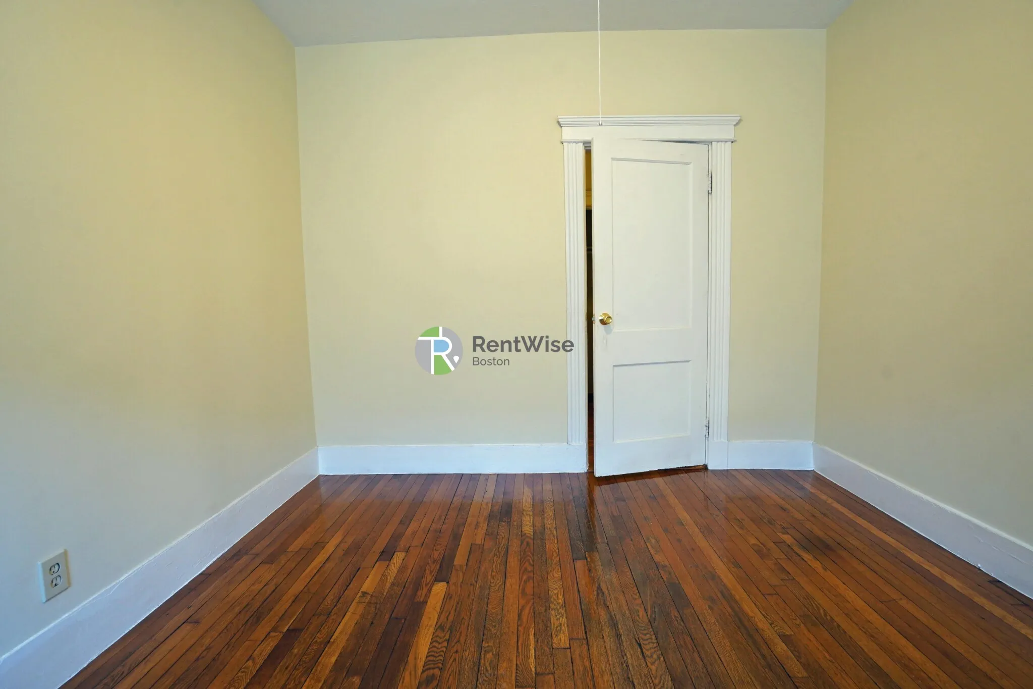 1 bed, 1 bath apartment for rent at 11 Royce Rd Unit 9, Brighton — photo 6 of 15