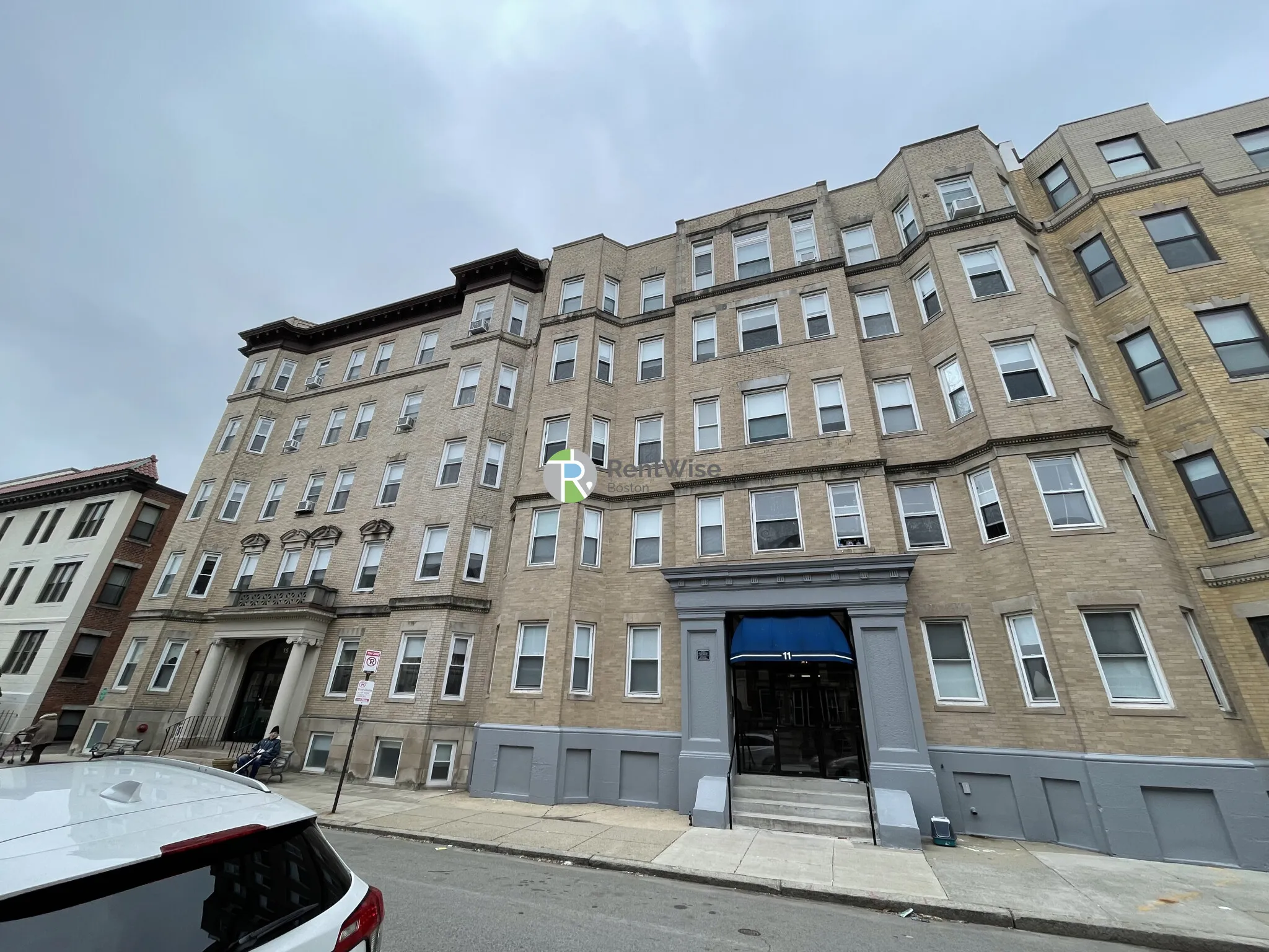 1 bed, 1 bath apartment for rent at 11 Royce Rd Unit 9, Brighton — photo 14 of 15