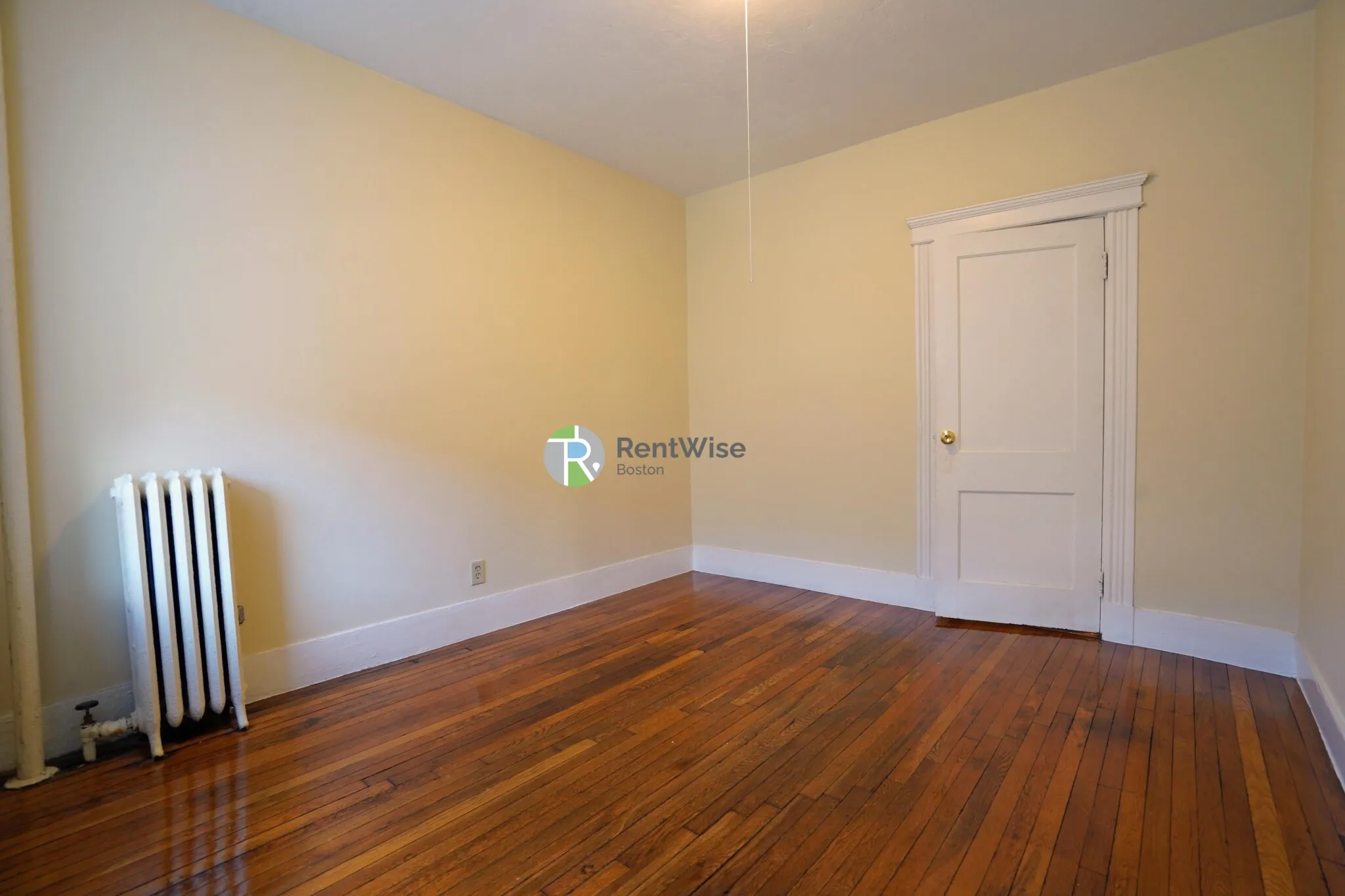 1 bed, 1 bath apartment for rent at 11 Royce Rd Unit 9, Brighton — photo 5 of 15