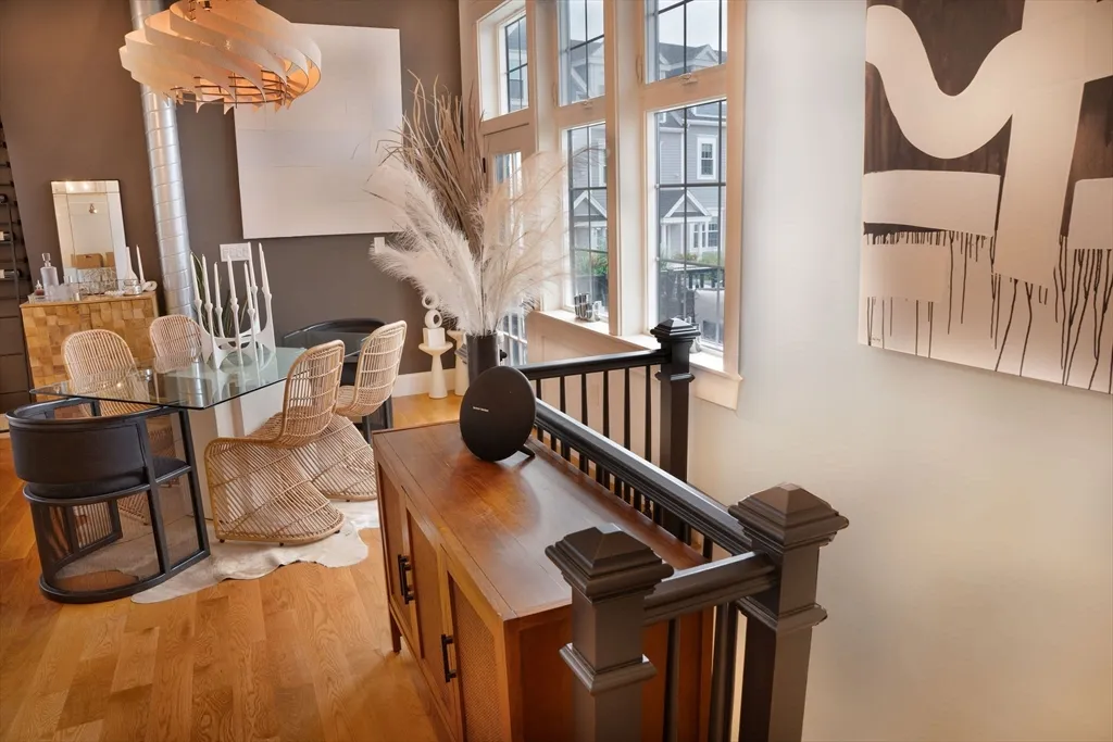 3 bed, 2 bath apartment for rent at 11 S Mason St Unit 2, Salem — photo 10 of 25