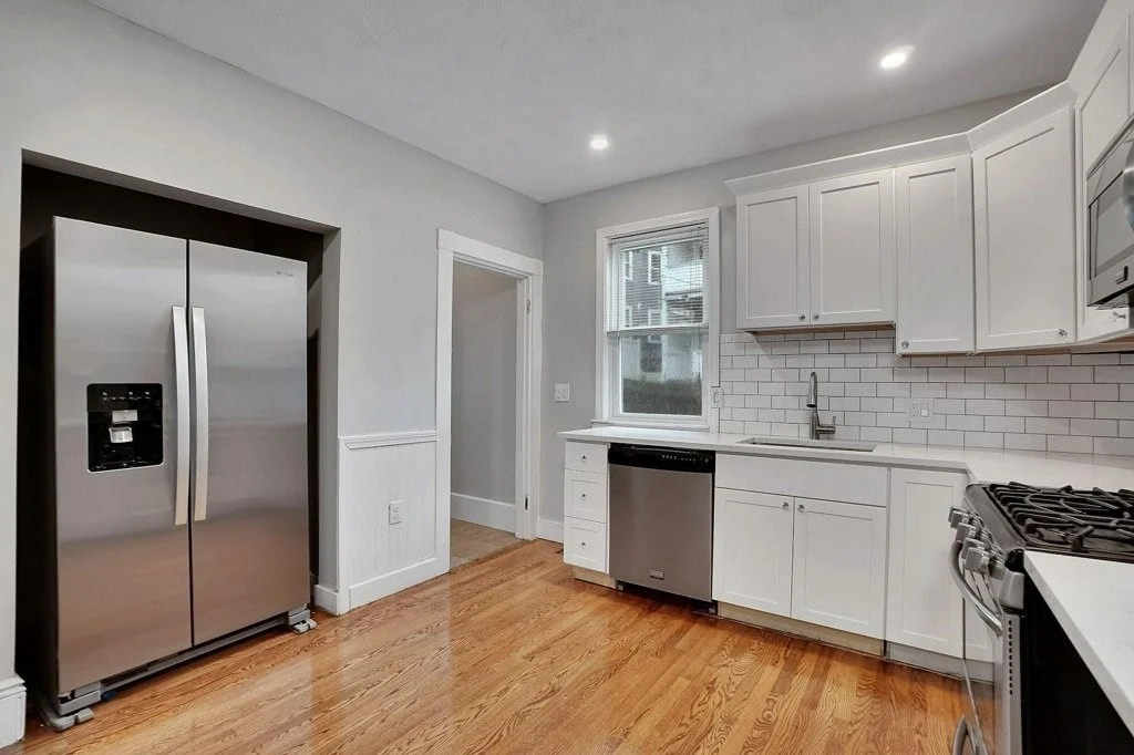 4 bed, 2 bath apartment for rent at 11 S Munroe Ter Unit 1, Dorchester — photo 4 of 12