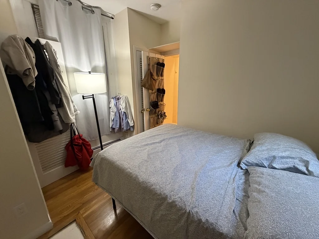 1 bed, 1 bath apartment for rent at 11 S Russell St Unit 3, Beacon Hill — photo 10 of 10