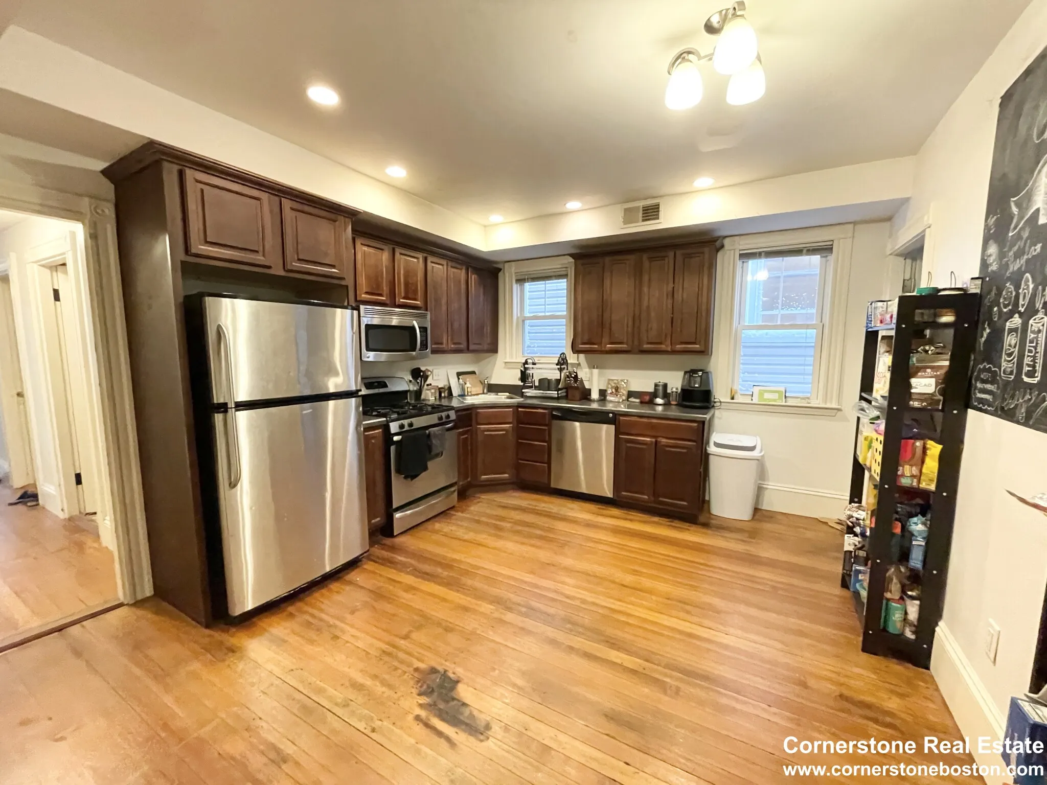 4 bed, 1 bath apartment for rent at 11 Sachem St Unit 2, Mission Hill — photo 7 of 14