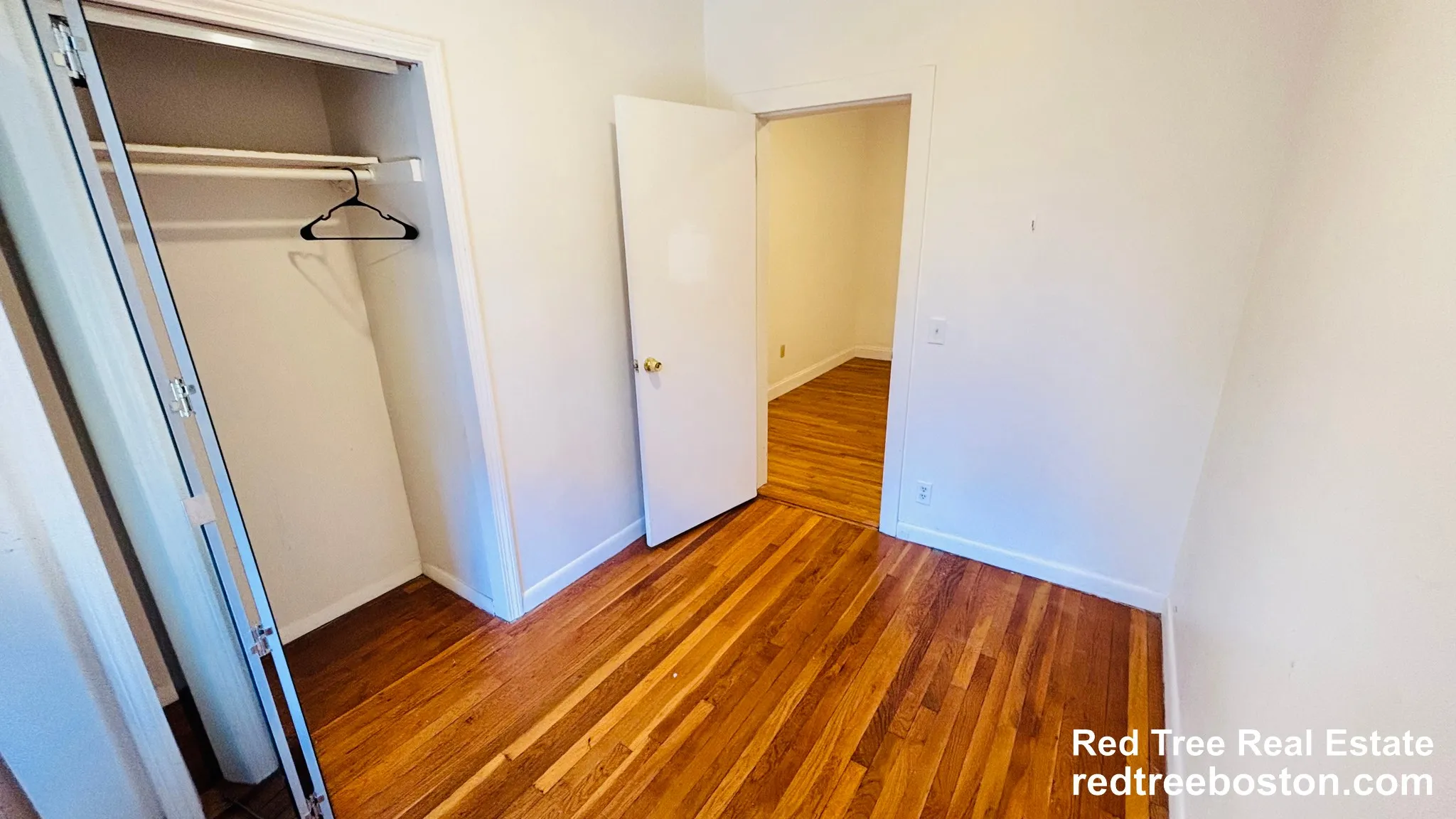 1 bed, 1 bath apartment for rent at 11 Scottfield Rd Unit 1, Brighton — photo 4 of 10