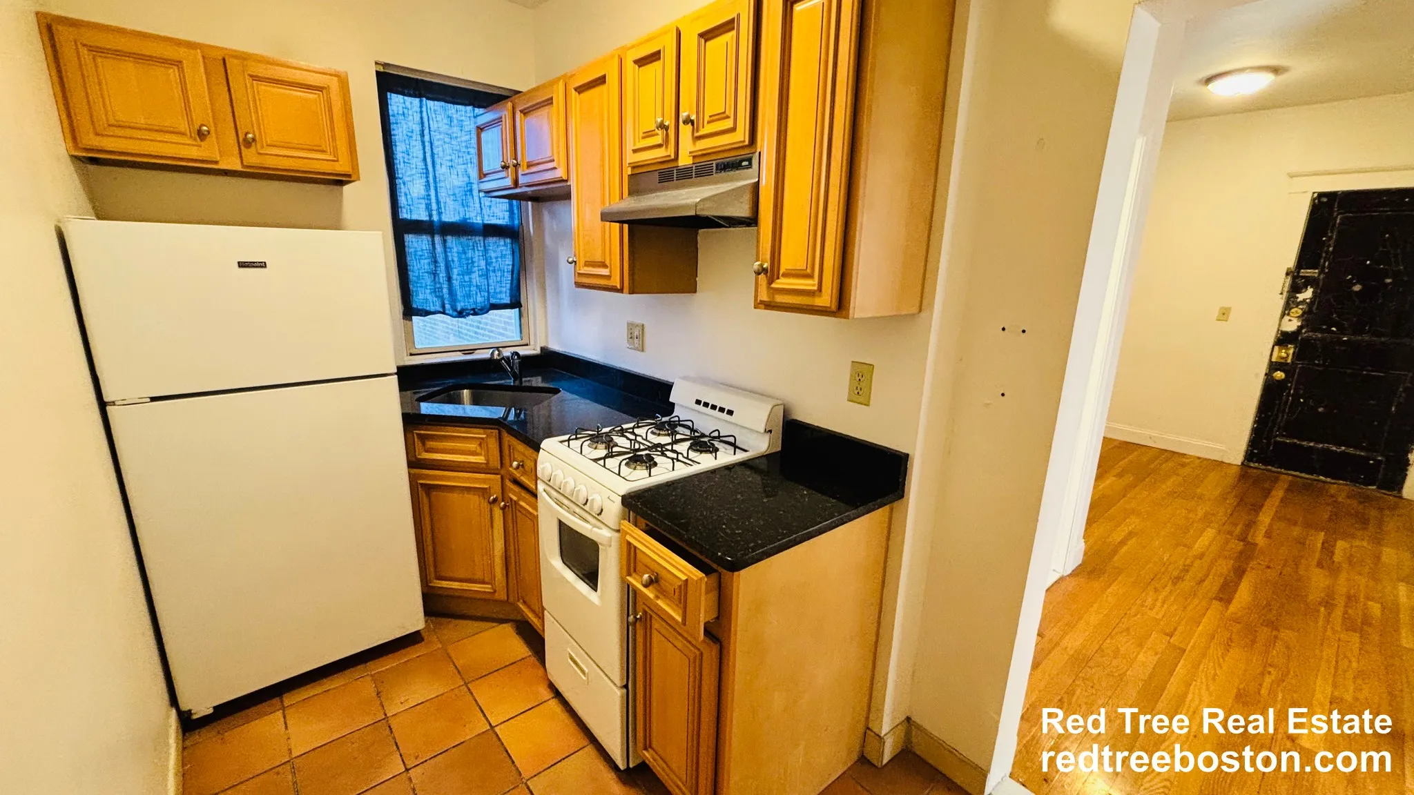 1 bed, 1 bath apartment for rent at 11 Scottfield Rd Unit 1, Brighton — photo 8 of 10