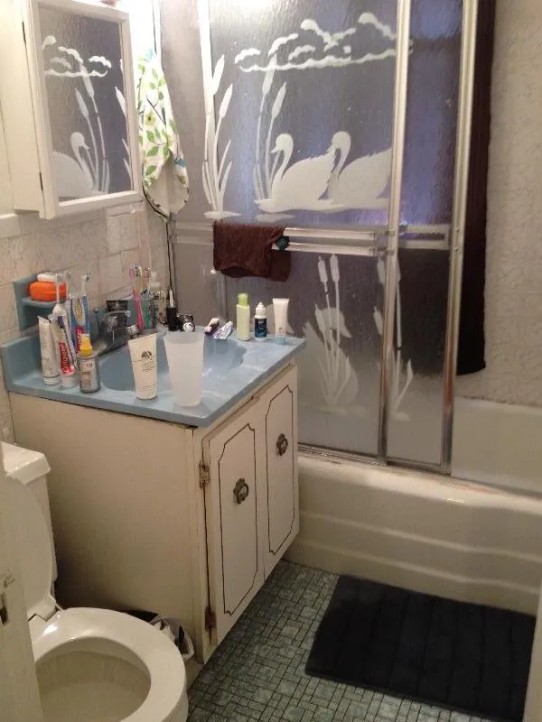 4 bed, 2 bath apartment for rent at 11 Scottfield Rd Unit 2, Brighton — photo 3 of 4