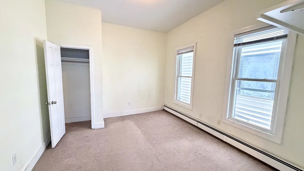 3 bed, 2 bath apartment for rent at 11 Seckel St Unit 1, Wellington-Harrington — photo 8 of 28