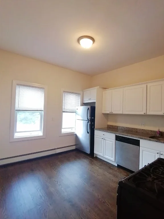 3 bed, 2 bath apartment for rent at 11 Seckel St Unit 1, Wellington-Harrington — photo 20 of 28