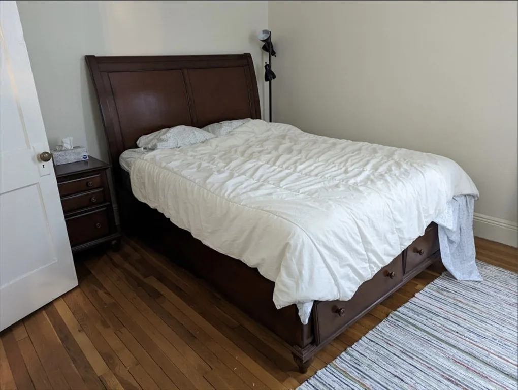 2 bed, 1 bath apartment for rent at 11 Sedgwick St Unit 8, Jamaica Plain — photo 16 of 31