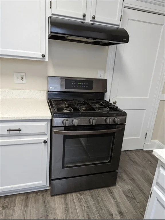 2 bed, 1 bath apartment for rent at 11 Sedgwick St Unit 8, Jamaica Plain — photo 21 of 31