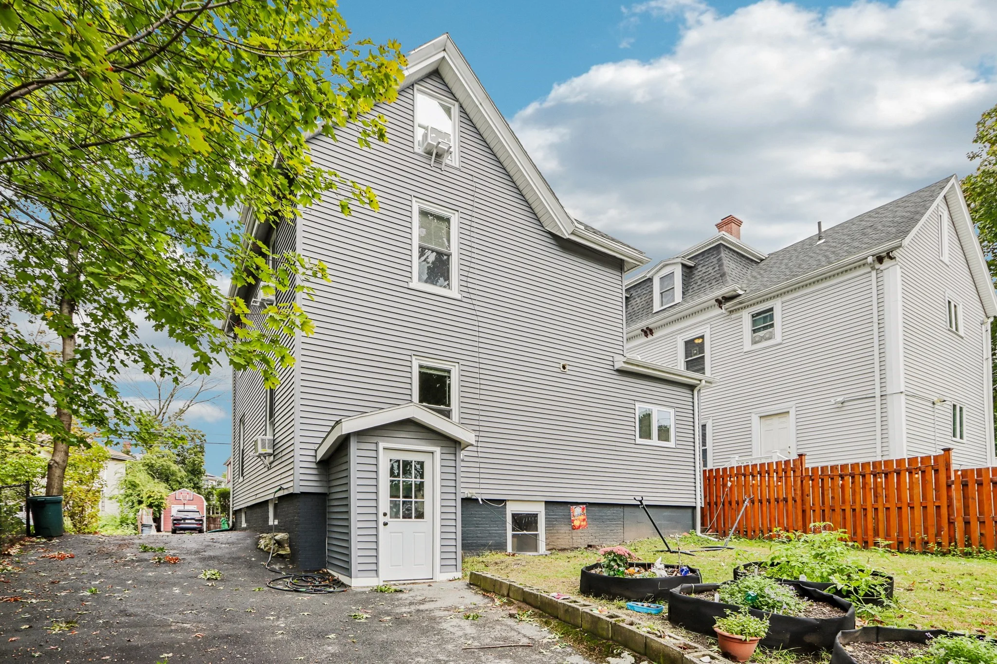 3 bed, 2 bath apartment for rent at 11 Sharon St, West Medford — photo 33 of 42