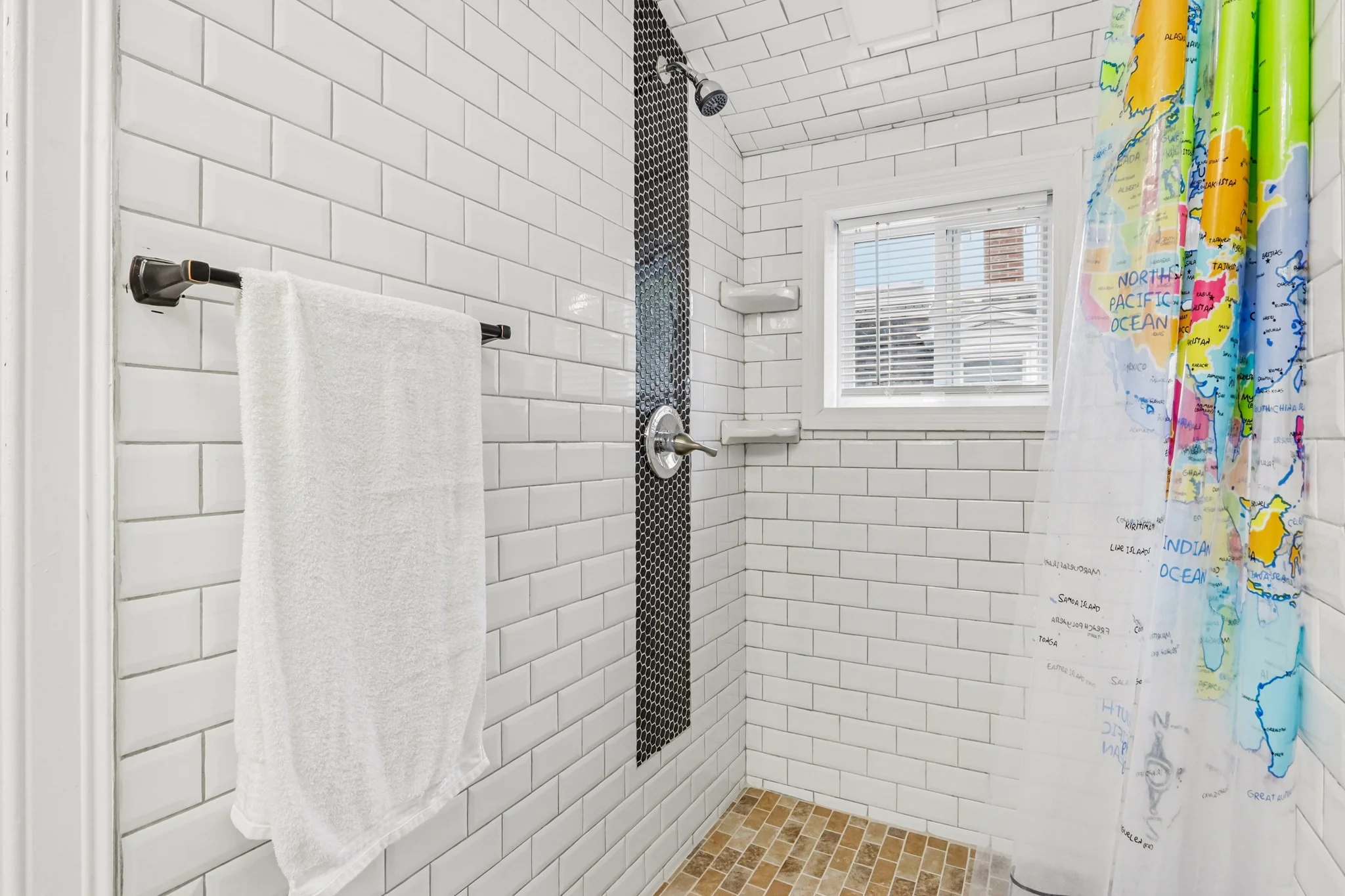 3 bed, 2 bath apartment for rent at 11 Sharon St, West Medford — photo 30 of 42