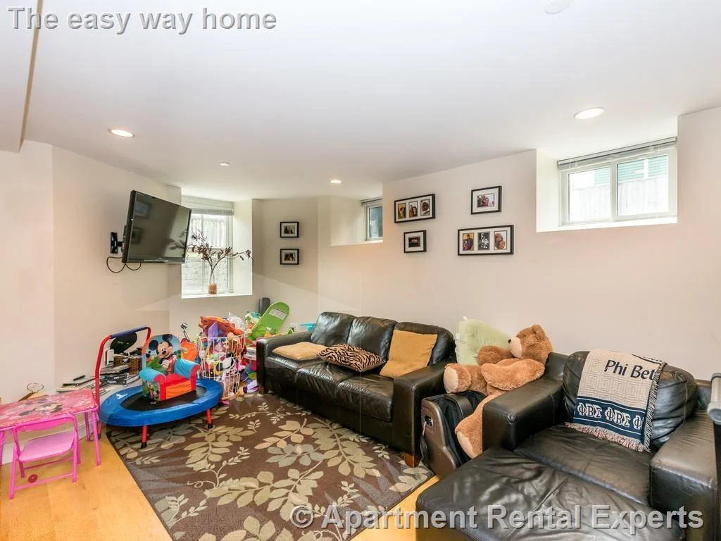3 bed, 3 bath apartment for rent at 11 Sheridan St Unit 1, Porter Square — photo 8 of 12