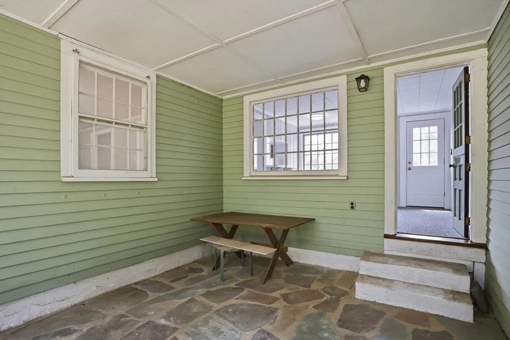 3 bed, 1 bath apartment for rent at 11 Sherman Bridge Rd, Wayland — photo 36 of 38
