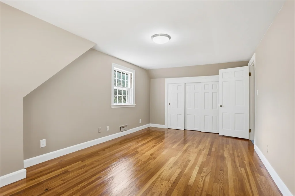 3 bed, 1 bath apartment for rent at 11 Sherman Bridge Rd, Wayland — photo 30 of 38