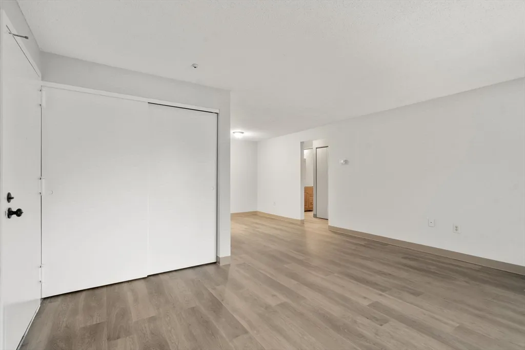 1 bed, 1 bath apartment for rent at 11 Silver Hill Ln Unit 11, Natick — photo 8 of 21