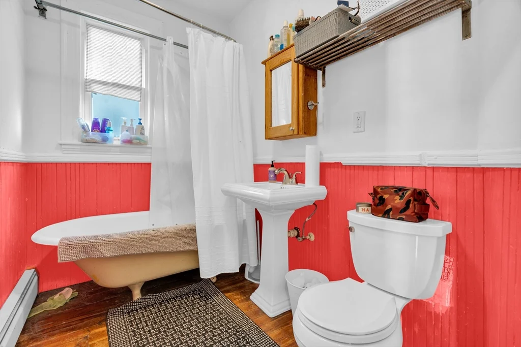3 bed, 1 bath apartment for rent at 11 Spalding St Unit U-3, Jamaica Plain — photo 9 of 14